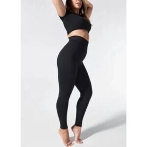 Blanqi High Waist Postpartum Black Leggings
Compression size Small